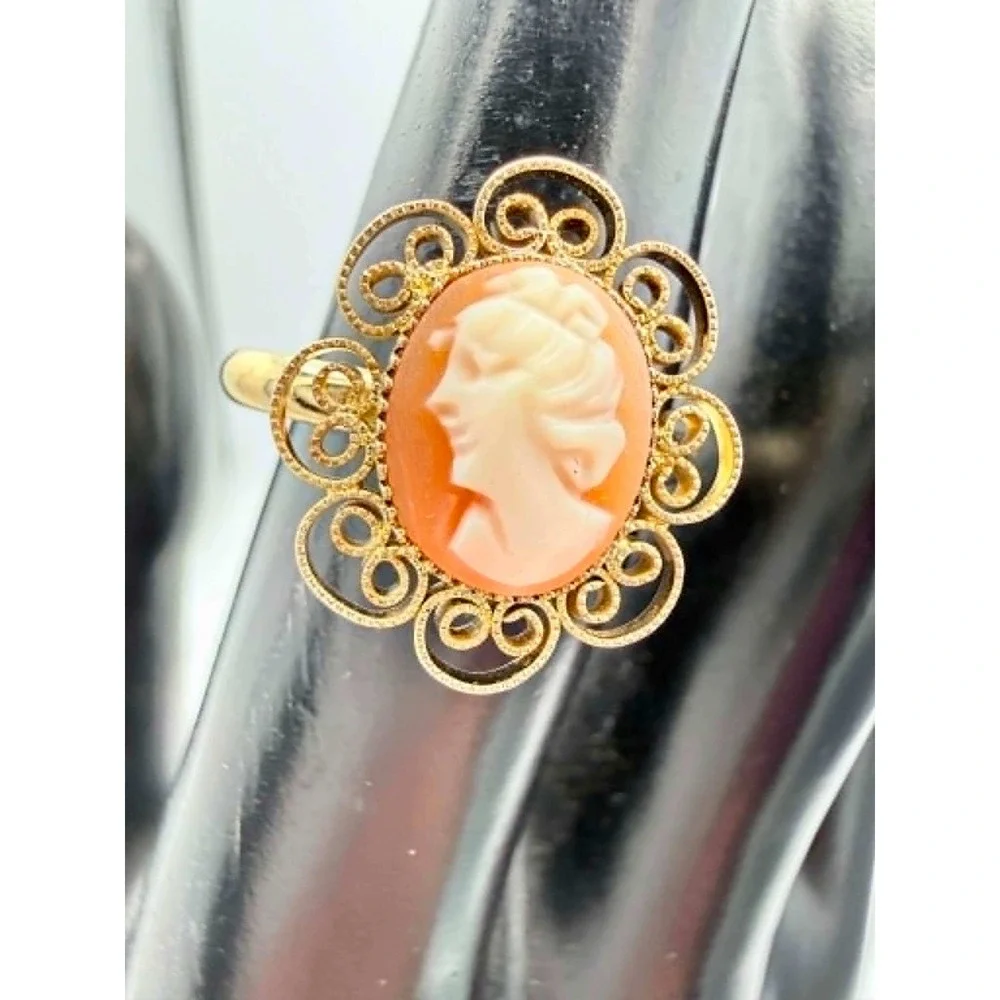 Vintage Krementz 12K Gold Filled Carved Shell Cameo Ring Adjustable Filigree